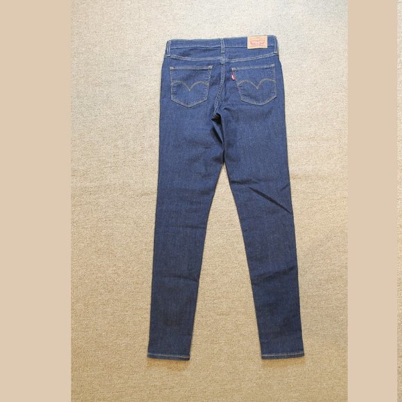 New Levi's Women 720 High Rise Super Skinny Jeans - Picture 2 of 5